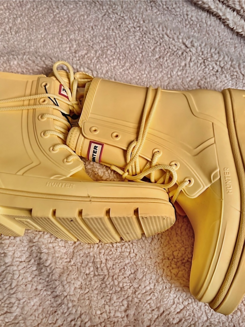 Hunter Diana Lace-Up Waterproof Rain Boots Yellow Women’s Size 10 - Picture 2 of 6